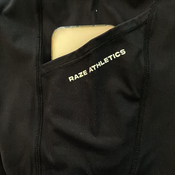Raze Athletics Women's Pocketed 7/8 Leggings in Black Size 2XL - Picture 5 of 9